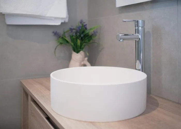 Luxury Apartament, Amazing Terrace And Sea Views Apartment *